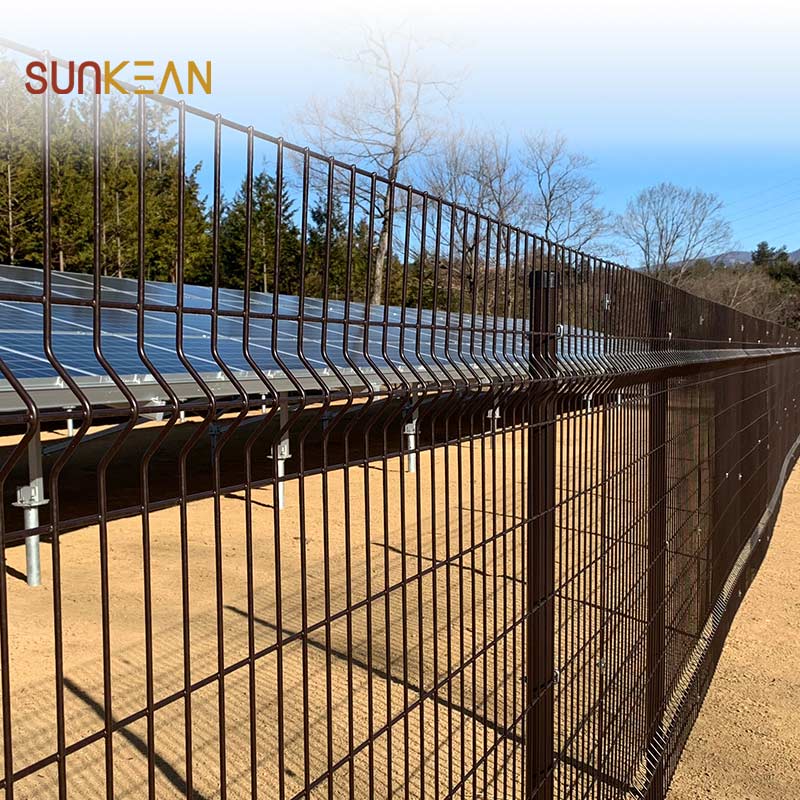 Tấm hàng rào lưới thép sơn tĩnh điện cho trạm năng lượng mặt trời
