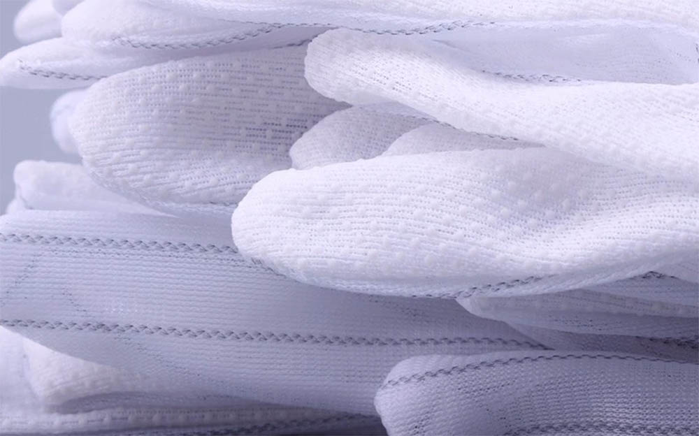 Găng tay chấm ESD với sợi dẫn điện bằng vải polyester