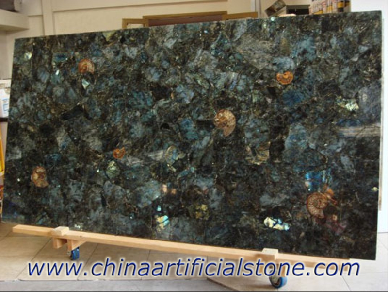 Mặt bàn lát gạch đá bán quý Labradorite
