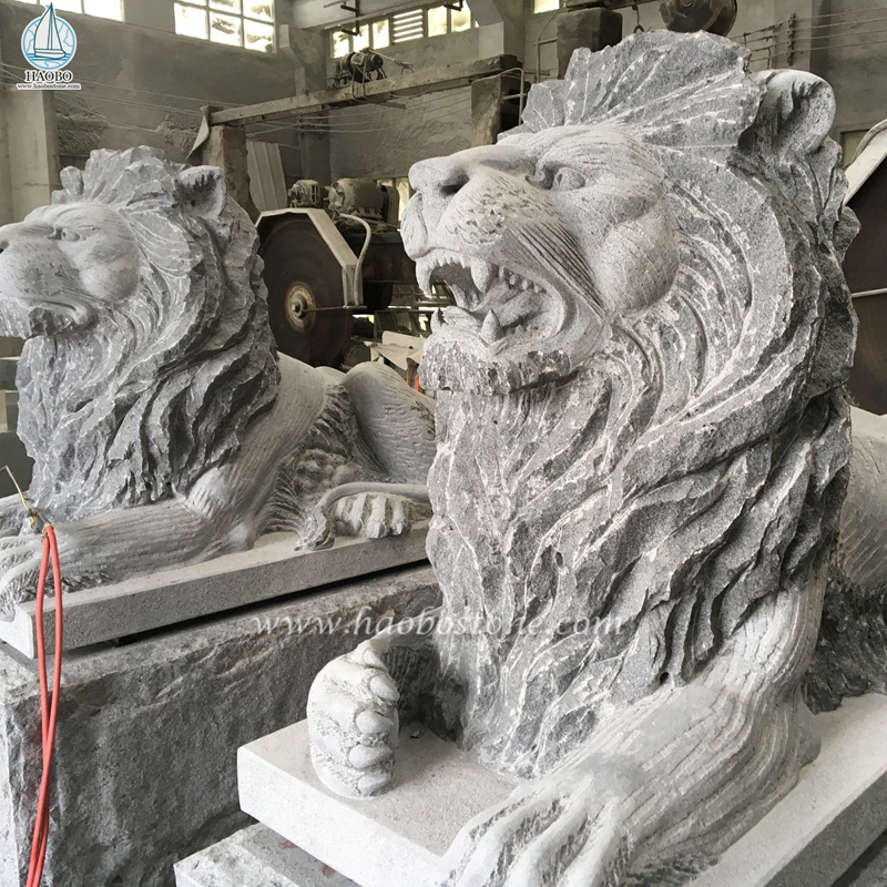Đá tự nhiên điêu khắc sư tử động vật tùy chỉnh để trang trí sân vườn
