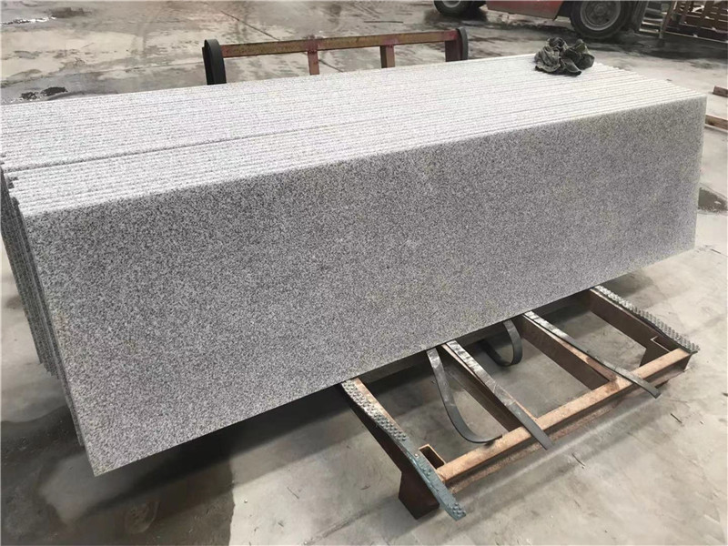 Mặt bàn bếp bằng đá granit G603 Granito Gris Perla xám

