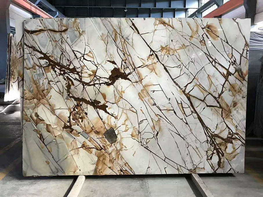 Tấm đá Granite Hoàng gia Rome